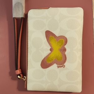NWT Coach Corner Zip Wristlet In Signature Canvas With Butterfly